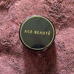 Ace Beaute setting powder shade fair
